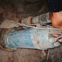 عندي سوندات نجين ونج ونص وغطاس مستخدم قليل قيم وخذ 07710399972