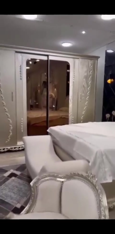غرفة نوم فاخرة اثاث دمياطي مصري فاخر باعلى جوده واجود انواع الاخشاب و الخامات متوفر شحن وتوصيل للتواصل خاص


**إذا كنت صاحب هذا الإعلان وتريد حذفه لأي سبب، رجاءا أرسل رسالة إلى الدعم الفني**