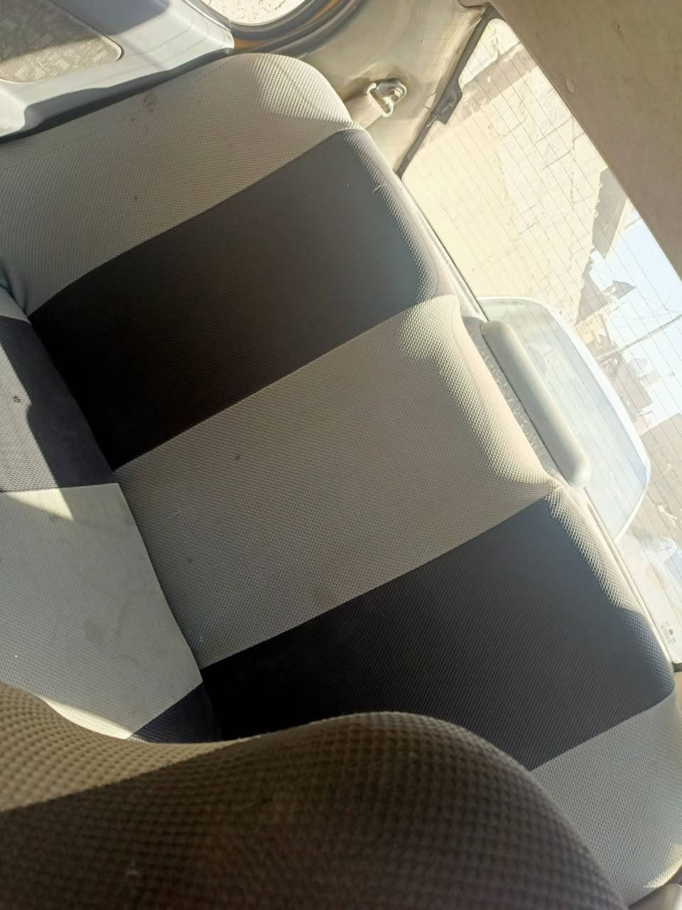 سلام عليكم من رخصة مدير الكروب المحترم. سياره طيبه للبيع موديل 16رقم بغداد انكليزي سياره صدر جديد كهرباء شغاله فلنجات امامي جدد دبلات جدد تخم تاير تخم ويل جديد. سياره خير من الله  السعر المطلوب 27. الاستفسار اكثر الاتصال *********** بي وتساب
