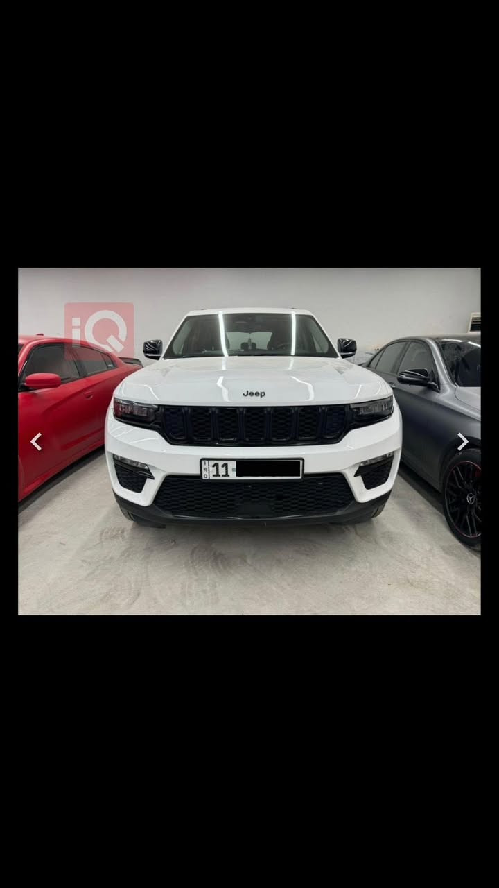 جيب شيروكي موديل 2023 لمتد شكل جديد 5 راكب لون ابيض حادث بسيط جداً فقط جاملغ تبديل بدون لغد بدون ايرباكات شاشتين شاشه بلي ستيشن ماشيه 37 الف بسمي السعر 32000 $
للتواصل فقط على الرقم ***********
