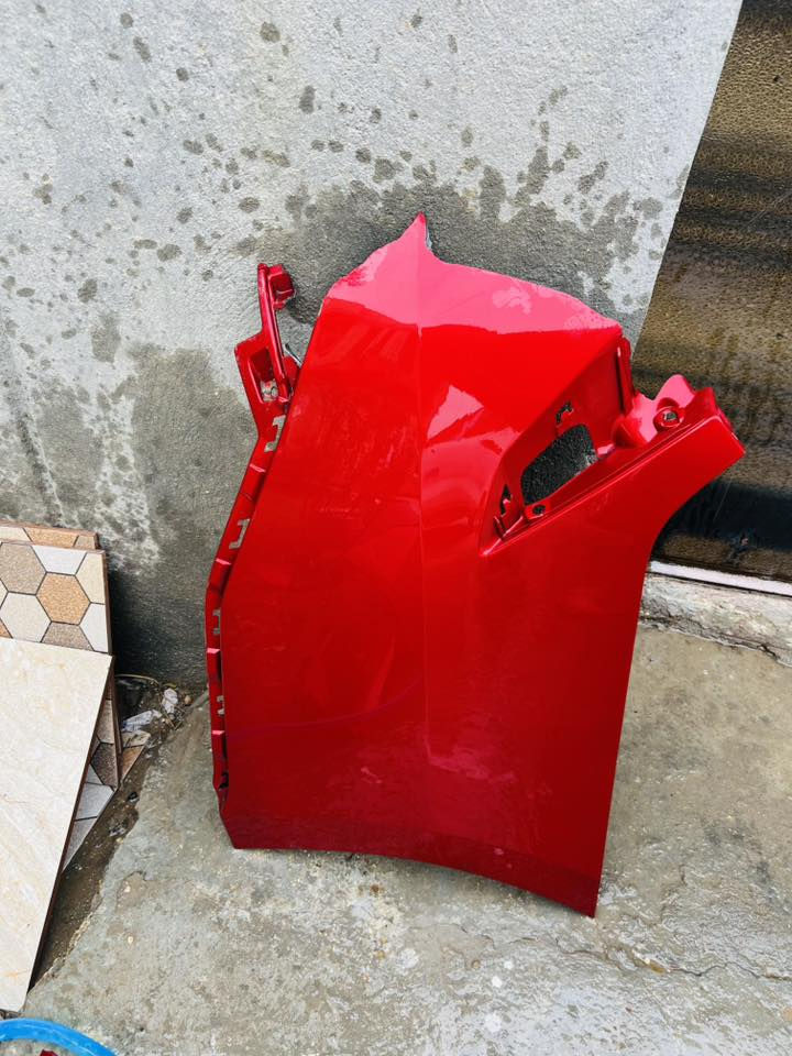 السلام عليكم دعامية k5 2025 مال gt line بيها تصليح بسيط موضح بلصوره وبيها كحته بلربع الايسر تريد ترش ربع  تريد تضيف الربع الموجود وياها بلصوره  *********** مكاني حلة وموجود توصيل كلها كامله
