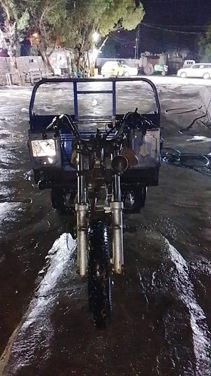 سلام عليكم ستوته صقر موديل 2018 استوته عوزه كهربائيات تايرات سايبه صار يومين من شديتهن  محرك 2025 صار اربع تشهر من شديته أمانه استوته خير من الله وحلوه مكاني بغداد زعفرانيه ***********
