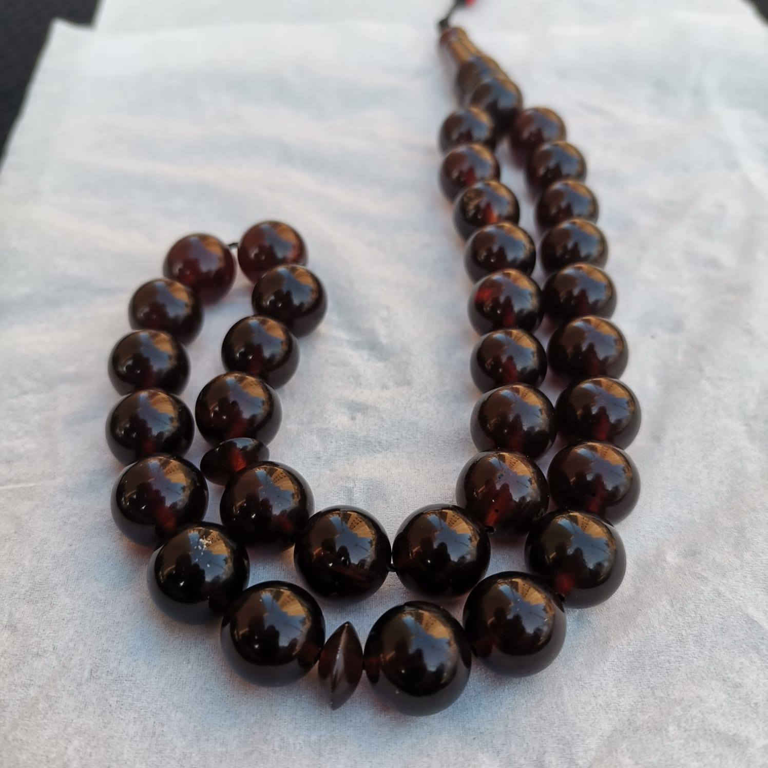 سبحه مميزة من الكهرمان الأحمر الطبيعي الغير معالج 
عدد 33 حبه
مقاس 13 ملي
39 جرام 
أسعار خاصة للتجار والبراندات والبازارات 
تواصل على الخاص
الشحن متاح لجميع المحافظات وجميع دول العالم 
#حجرومسباح
#حجرومسباح_Hajar_Misbah


**إذا كنت صاحب هذا الإعلان وتريد حذفه لأي سبب، رجاءا أرسل رسالة إلى الدعم الفني**