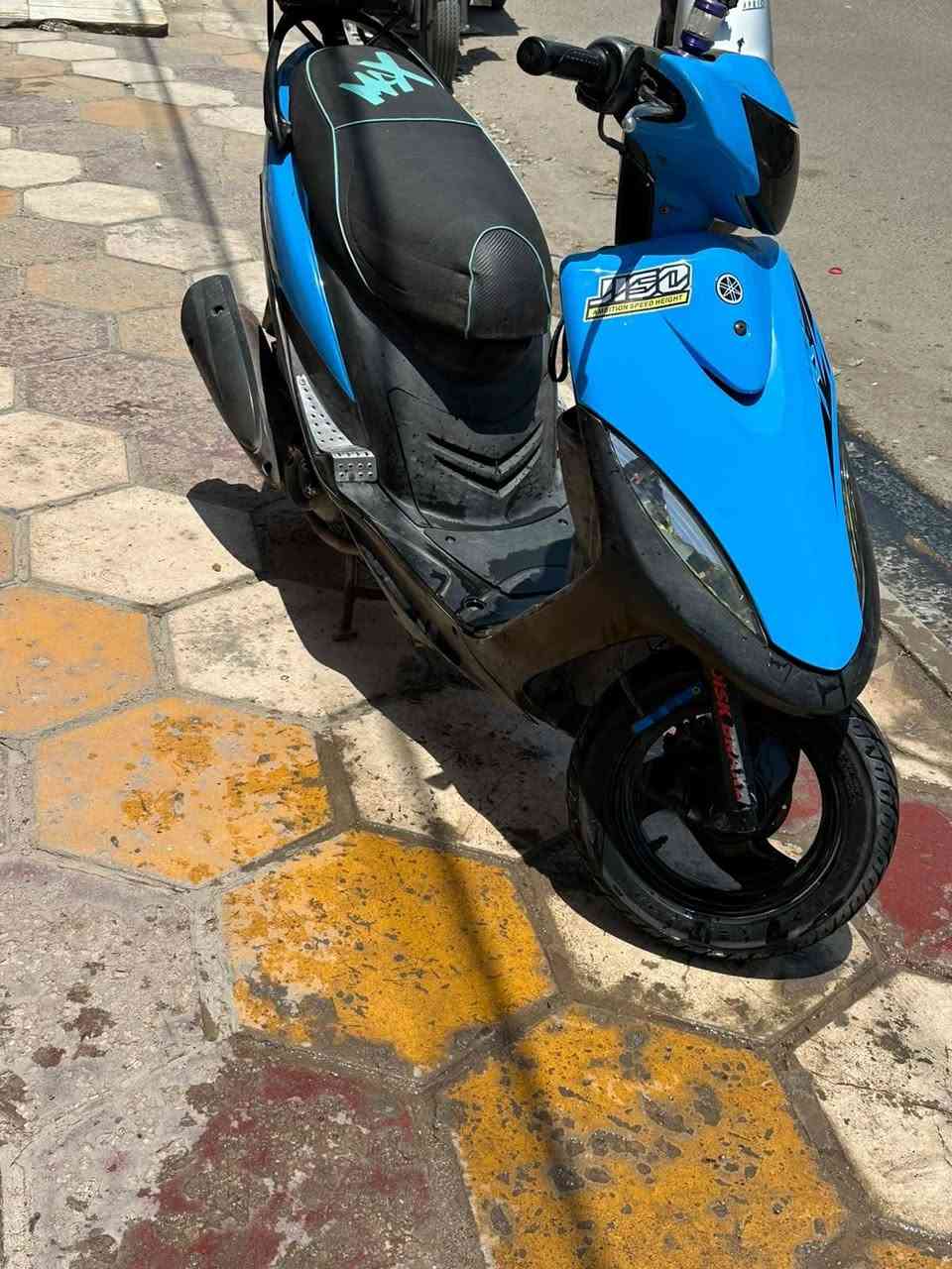 ماكس عدله البيع ما مفتوحه صاله 4 اشهر طالعه من الحاويه
بيه كلج رياضي🚀 كهربائيات اشاير تايرات جدد
السعر 700 عنوان حي اور ***********
