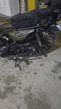 دراجه  اللبيع 2025 ضاغطه وزنجيل نضيفه سعر 800 بغداد نهروان
***********
