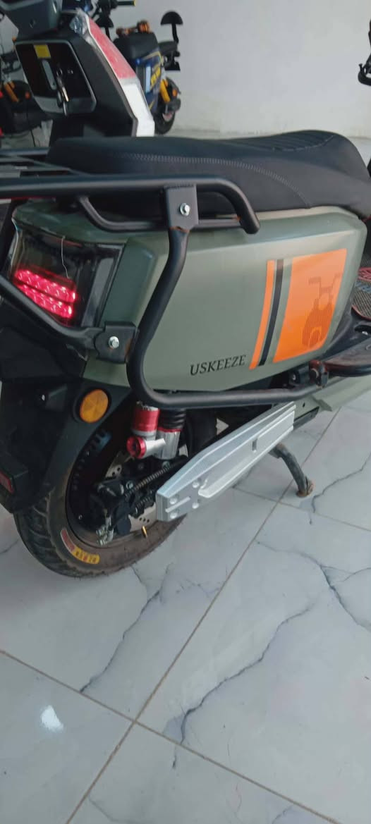 مطور وحش الكون البيع
6بطريا مسطره 

لايت عالي ونص 

4نمرات 

درع كامل 

فول نضافه 

يقطع مسافه فوق 70كيلو
مكاني موصل القدسية الثانيه قرب جامع النعيمي 
سعر اب 750وبي مجال قليل


**إذا كنت صاحب هذا الإعلان وتريد حذفه لأي سبب، رجاءا أرسل رسالة إلى الدعم الفني**