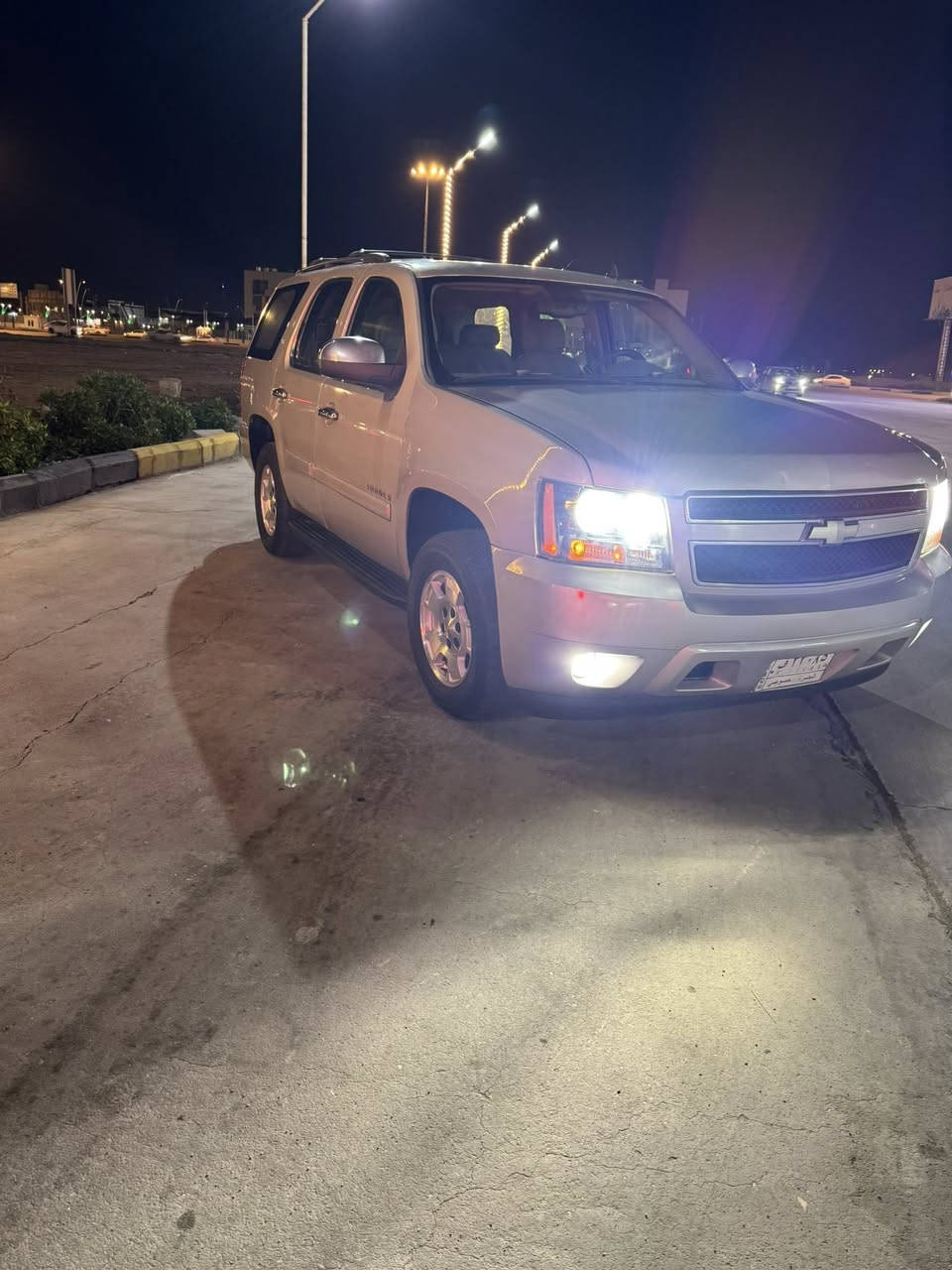 تاهو موديل 2007 مكفوله من الضربه والفتح بيها صبغ مكانات سنويه جديده راعيها أيريد تحويل مكينه كير حداديه تبريد تخم تاير مكان السياره البصره القبله سعرها 165 وبيها مجال بيع مستعجل للاتصال ***********
