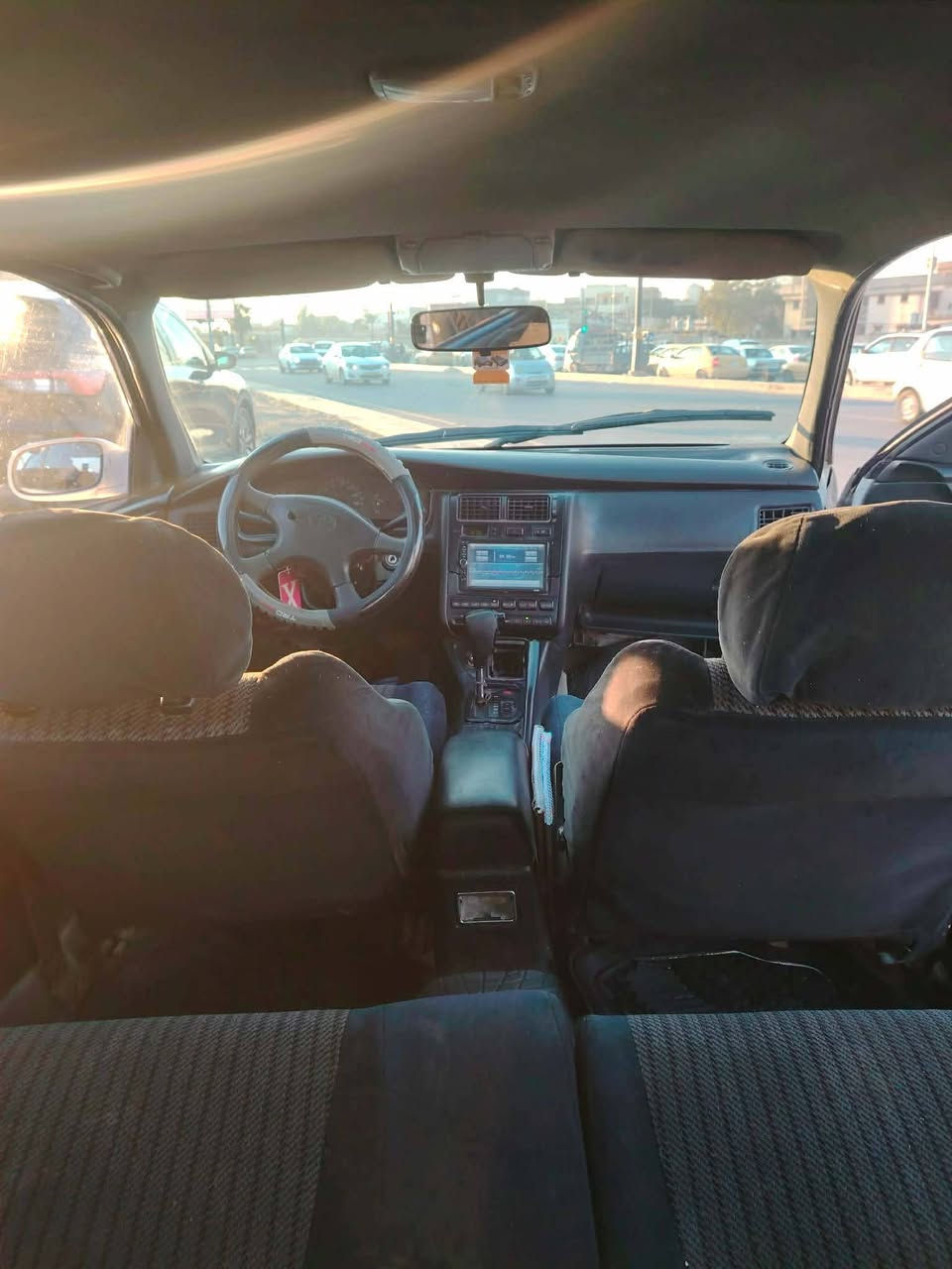 فرخ بطة ٩٢
حزام بدون دواخل 
كير و محرك شرط 
رقم الماني سنويه ل ٢٠٢٧
سعر ٤٨$ وبي مجال 
***********
