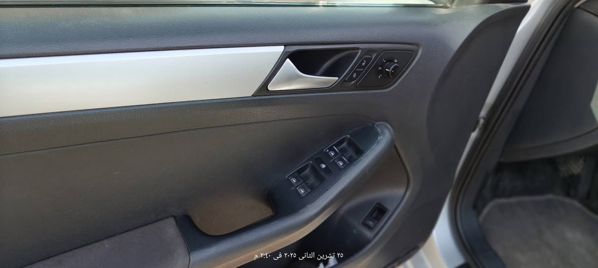 جیتا خلیجی مۆدیل 2012 مەکینە 20 ی بێ تۆربۆی مەرغوب دعامی بۆ دعامی بێ سبوغ
دەرگای سەیاق بستەک ساردی هەیە
زۆر جوانتر لەوێنەکە و زۆر خاوێن مایتەوە سفری ئێرەیە
مواسەفات
شەش گێر
گێڕ  تۆماتیک+عادی+سپۆرت
چوار چام  کارەبا+ئۆتۆ
ئاوێنە کارەبا+ئیتەر+ئیشارەت
AUX
ABS
8ئەرباک
تەبرید مەرکەزی لەسەر سویج
ویل کەپ
5بالیف
لایت بەرز و نزمی
دوو شوێنی چەرخ
حساسی دواوە
گێر و مەکینەی نەکرایتەوە
بەناوکردن و وەکالەش بەشەرت
سعری 95مەجالێکی زۆر کەمی برایانە
شوێن هەولێر
ژمارە تێل*********** أربيل, العراق
