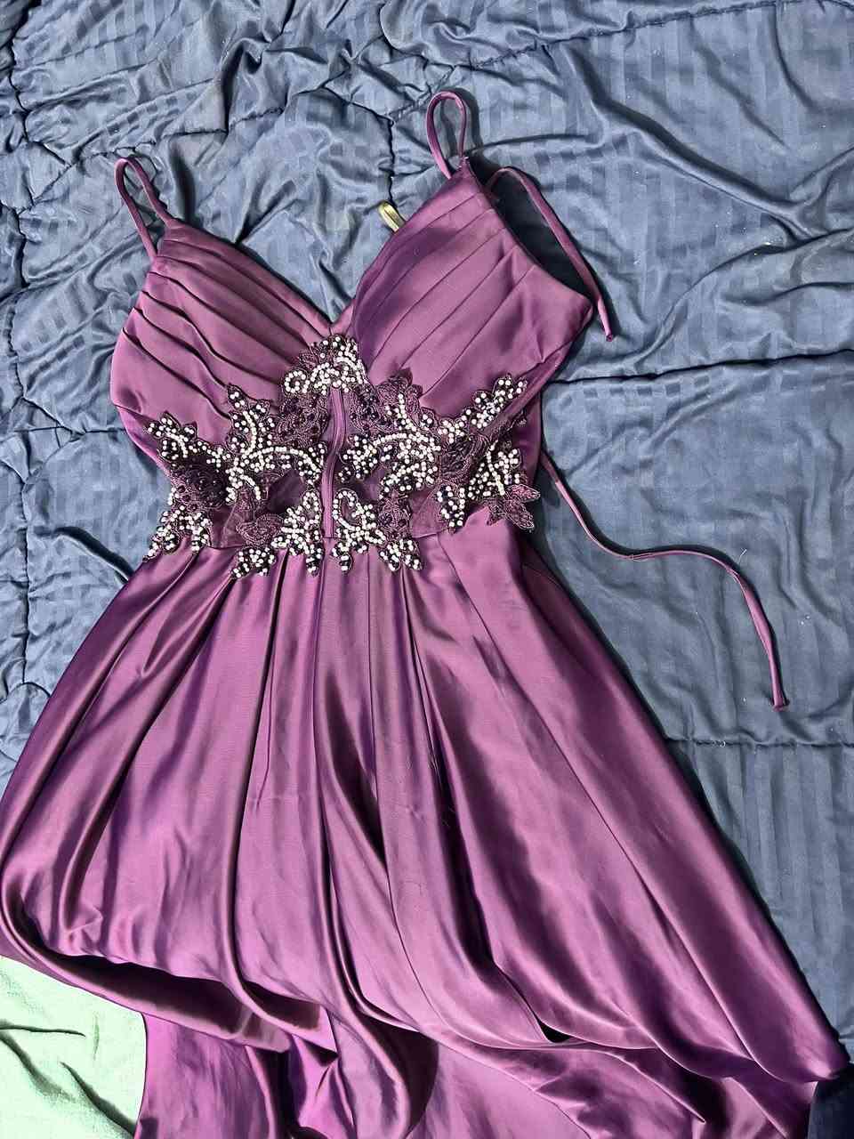 سعر الفستان 15 و10 مستخدم قليل نظيفات فحص بوجود المندوب موجود توصيل لكل المحافظات


**إذا كنت صاحب هذا الإعلان وتريد حذفه لأي سبب، رجاءا أرسل رسالة إلى الدعم الفني**