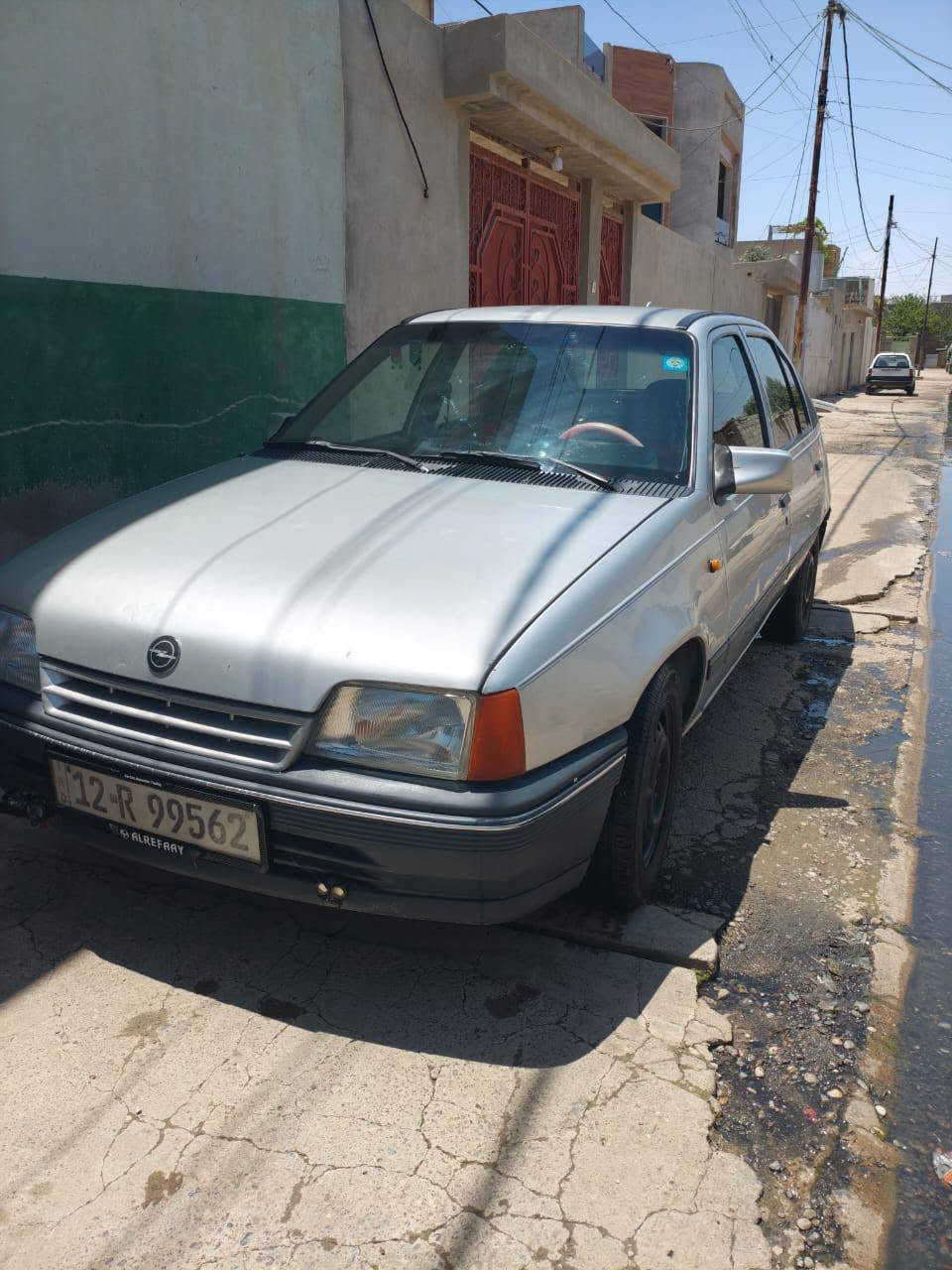 كاديت كير محرك وايرمنيه كلها شرط طخم تاير جديد بدون صبغ سياره جديده وضع شركه احلامن الصوره اني الشرعي السعر 33بيها مجال الاتصال ***********
