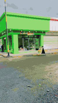 حياكم الله 
#كيك #بقلاوة #حلويات
توفر بقلاوه شقل مرتب ومناسب
بقلاوه ب3 الاف الكيلو
وتتوفر عدنا ب4
قالب كيك دبل ب5 فقط
يوجد خدمه توصيل داخل وخارج الشرقاط
***********
