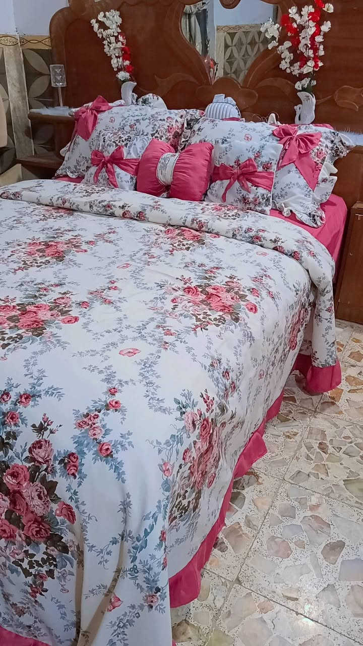 شنو اليمنعج اترتبين غرفتج بهيج  بفرشه شتائيه فرشات شتويه الخامه الاصليه 👍 
أسعار مناسبه جداً 🌹 
حسب القياس والطلب واللون ❤️ 
يتوفر لدينا توصيل،❤️ للاستفسار على خاص او واتساب ***********
