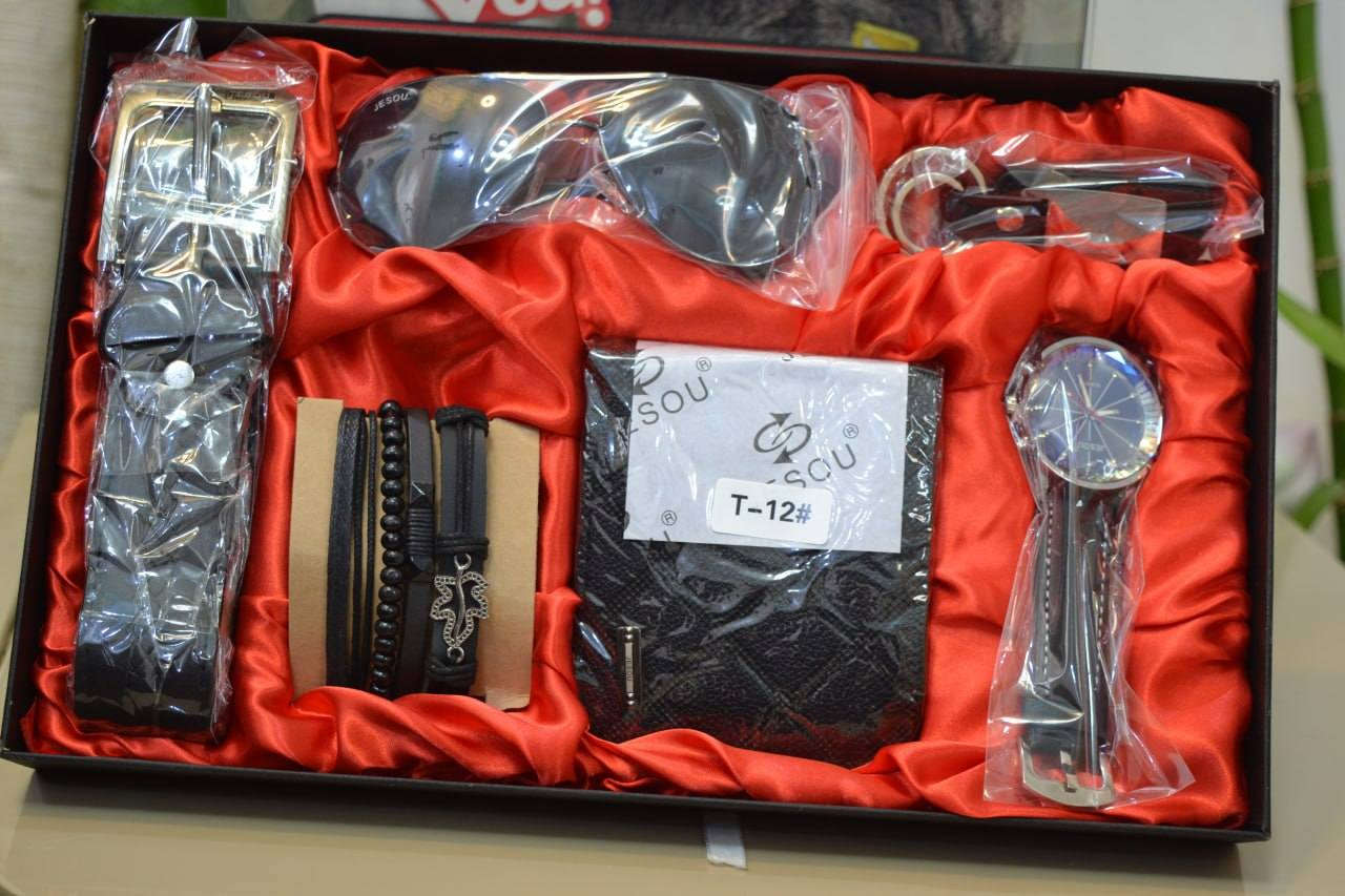 لأن الحب يستاهل هدية مميزة ✨
هدايا عيد الحب متوفرة الآن 💝
فاجئ/ي من تحبين بهدية تعبّر عن مشاعرك 💌
الكمية محدودة… لا تفوتين الفرصة ❤️


**إذا كنت صاحب هذا الإعلان وتريد حذفه لأي سبب، رجاءا أرسل رسالة إلى الدعم الفني**