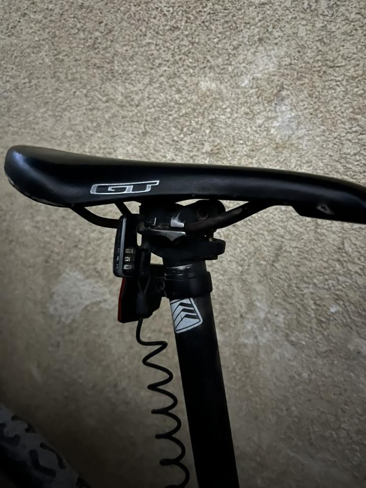 جبلي GT بلادي ختم كامل ممبدل شي قياس 26 s ما بيها نقص كامله كلشي مبين يمك ب صوره سستم كلشي واضح السعر 300بيها مجال لشراي تريد تتعامل تفضل خاص نطيني سعرك


**إذا كنت صاحب هذا الإعلان وتريد حذفه لأي سبب، رجاءا أرسل رسالة إلى الدعم الفني**