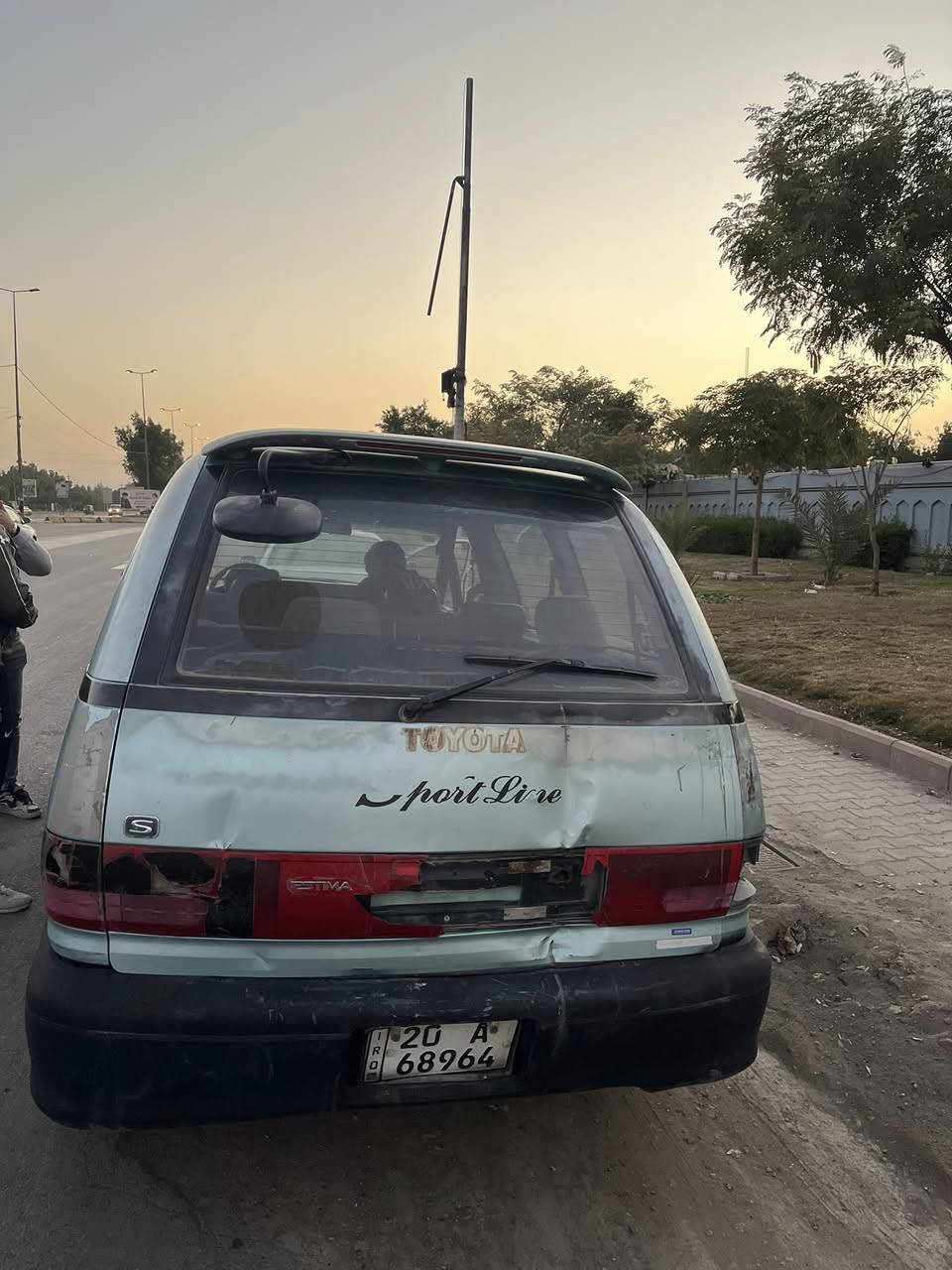 تويوتا موديل 1993
كير اوتو تعليك  سياره سبعه راكب 
كير محرك نضيفات  رقمه دياله دولي يعني تحويل ثاني يوم  سعره 23 $ وبيه مجال ***********
