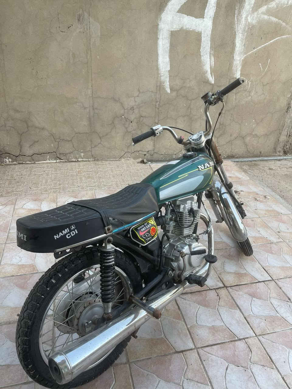 السلام عليكم 

دراجه اربعه كير ايراني  شلامجه اصل شاصي 2017  اصل تعمير  2024  غراضها كلها ايراني من احمد الدراجه معايزه برغي واحد  شوف بعينك الدراجه  اوراق كامله  مو رقم   استخدام قليل جداً
السعر 650 الف وبيها مجال بسيط  
مكان الدراجه نجف كوفه

***********
