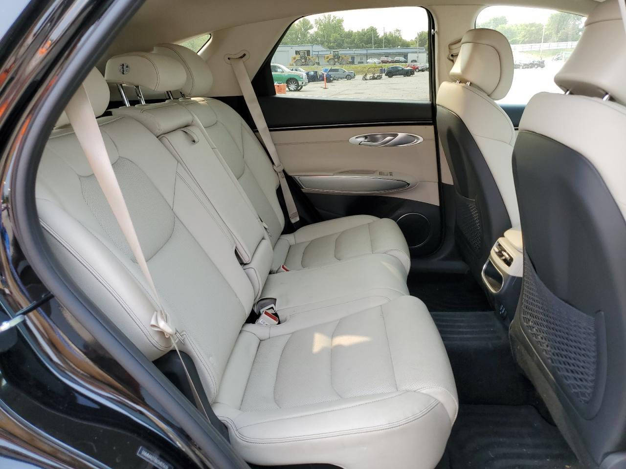 سلام عليكم جنسيز GV70
وارد امريكي كفاله عامه فقط بارد جاملق امامي كل قليل
موديل ٢٠٢٥

فول مواصفات 

مكينه ٤ سلندر توربو

ماشيه ١٧ الف كيلو

سيارة جديدة كارتون 

ايرباكات كلها سليمه وكفاله 

مرقم وكامل شهداء بأسمنه يعني وكاله انا اسويلك مباشر 

وره سنتين انا احولك بأسمك مباشر

ضريبة مدفوعه

سعر ٣٣٥ وبيها مجال كلش بسيط حك جيه

للاستفسار *********** 

عنوان بصرة حي الخضراء
