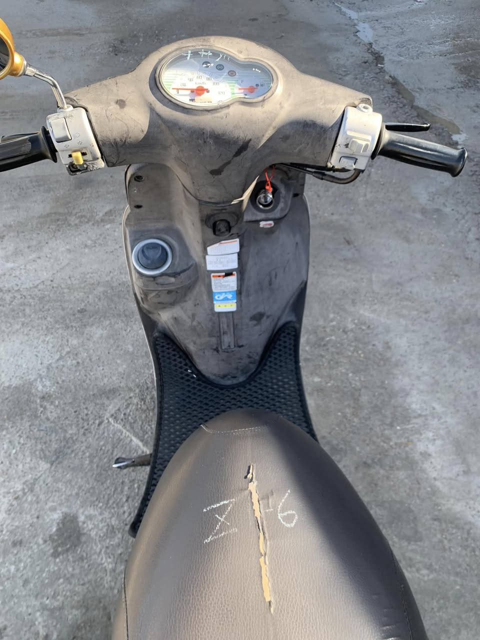 دراجه فله لبيع كفاله عامه  ختم واحد كله سعر 900 شراي يتصل *********** مكان بغداد
