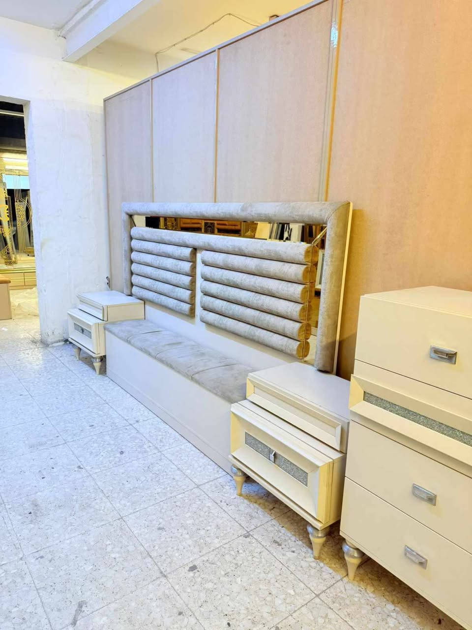 مليون و١٠٠ 
شد ونقل مجاني داخل بغداد


**إذا كنت صاحب هذا الإعلان وتريد حذفه لأي سبب، رجاءا أرسل رسالة إلى الدعم الفني**