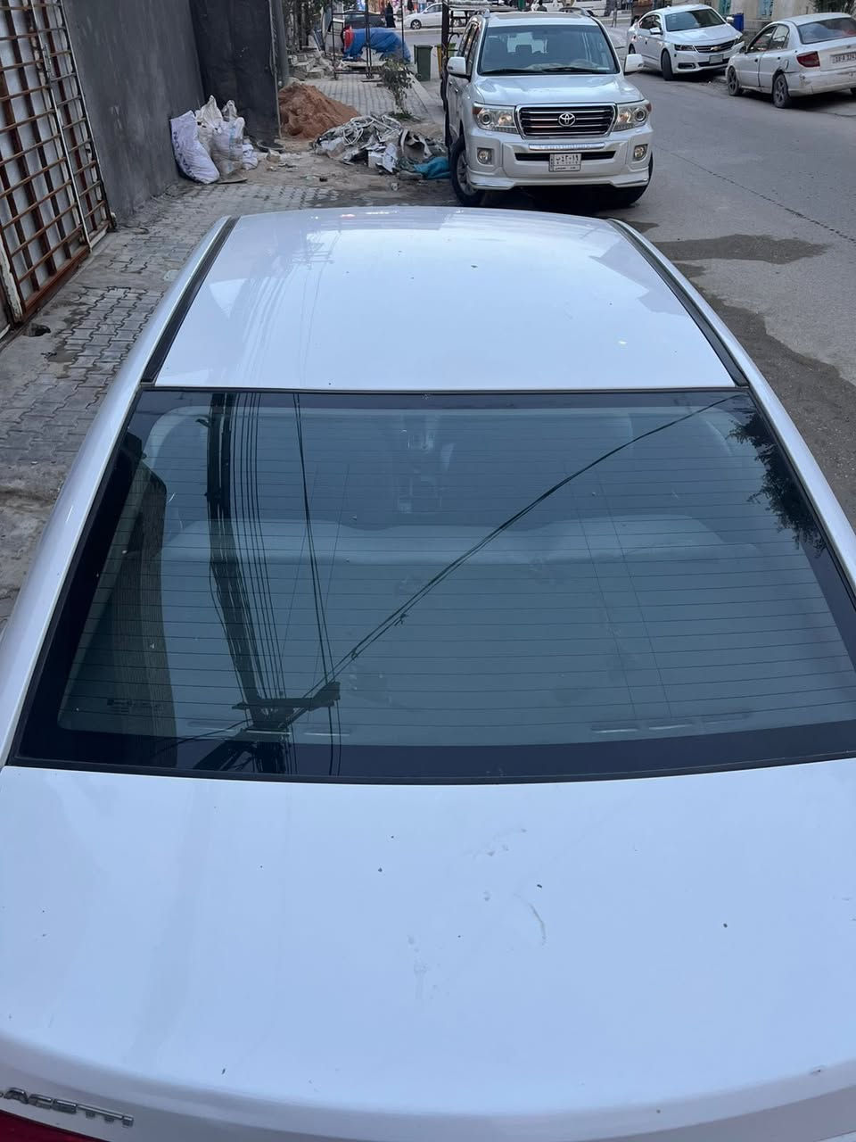 السلام عليكم سيارة دايو لستي 2009 كفاله ماعداطخه صغيره وره باب الصدر 70 وبيهه مجال مامتواجد علفيس كربلاء للاستفسار ***********
