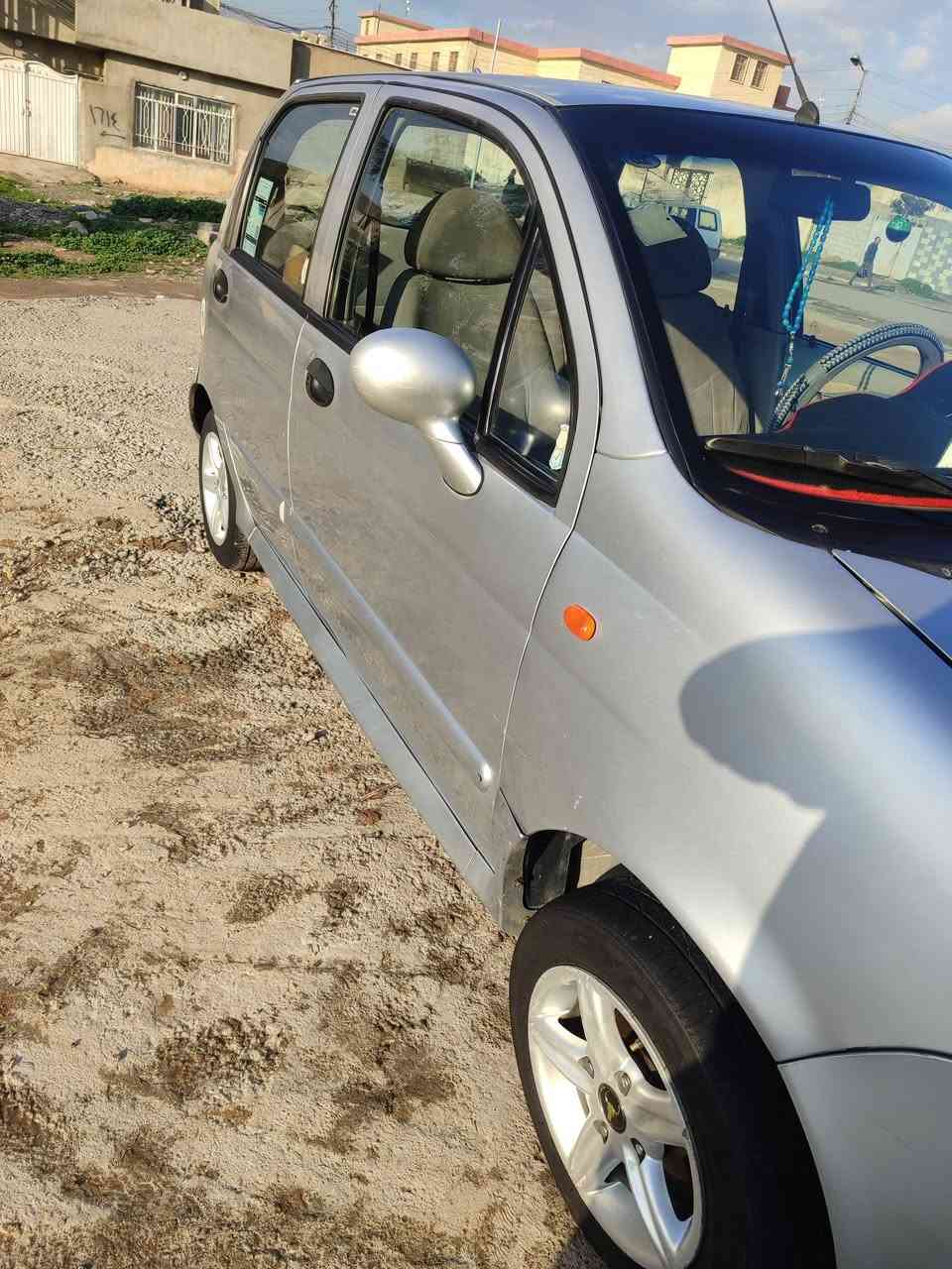 كوكو موديل 2008
3بستن كير عادي 
بيها تعديل ع بارد
لاخيسان أسفل نضيف
السياره موجوده بل موصل ***********
السعر 30ورقه وبيها مجال
