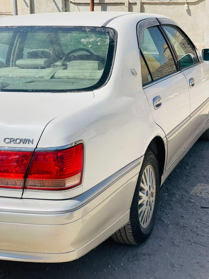 السلام عليكم سيارة جنون ادوات دكمتين مكينة ديفور الجبير السيارة كصتين دخول جديد كامله من كلشي حدادة كير مكينة السيارة جاهزة من كلشي / العنوان بصرة صبخة العرب رقم الهاتف ( ***********) اتصال ☎️ فقط 34
