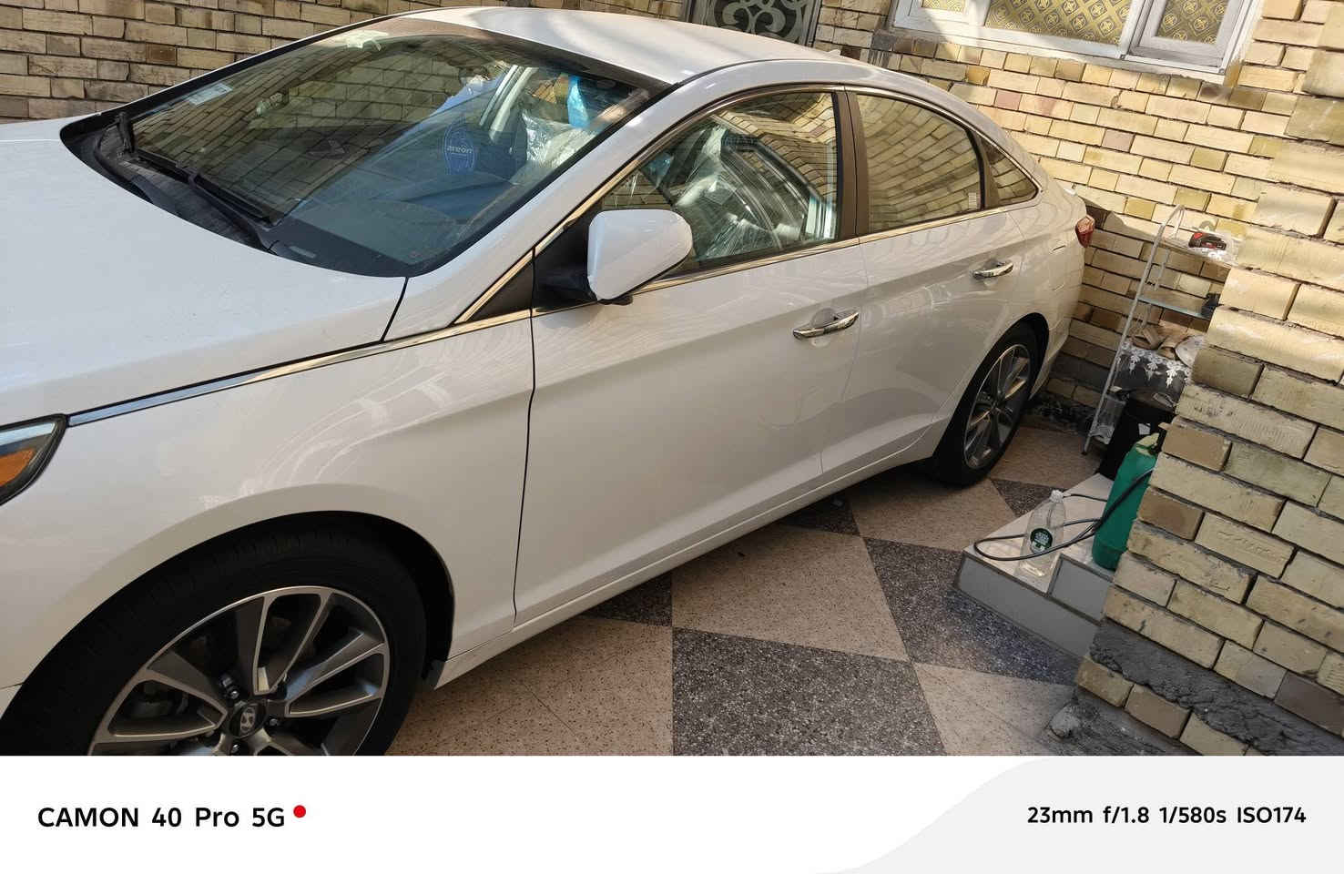 سوناتا ٢٠١٧ وارد أمريكي اكلين بعدها بحالة وكالة ماشية(١٣٠) بشرط الصدر ما مبدل بيها رقم أربيل لاشخط لا بارد سياره بعدها شركة للبيع أو مراوس حسب قناعه الاستفسار ***********
