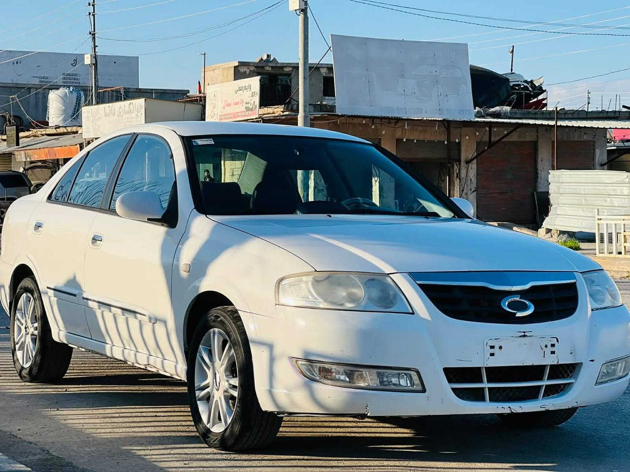 نیسان سام سۆن فول مواسەفات بەس سڵایت نیە دەعمو لێ دراوینیە سەقفی بەشەرت هەمو مەسرەفی کراوە ماڵی دۆستە سعری 52گەڵا شوین زەڕایەن  ***********
