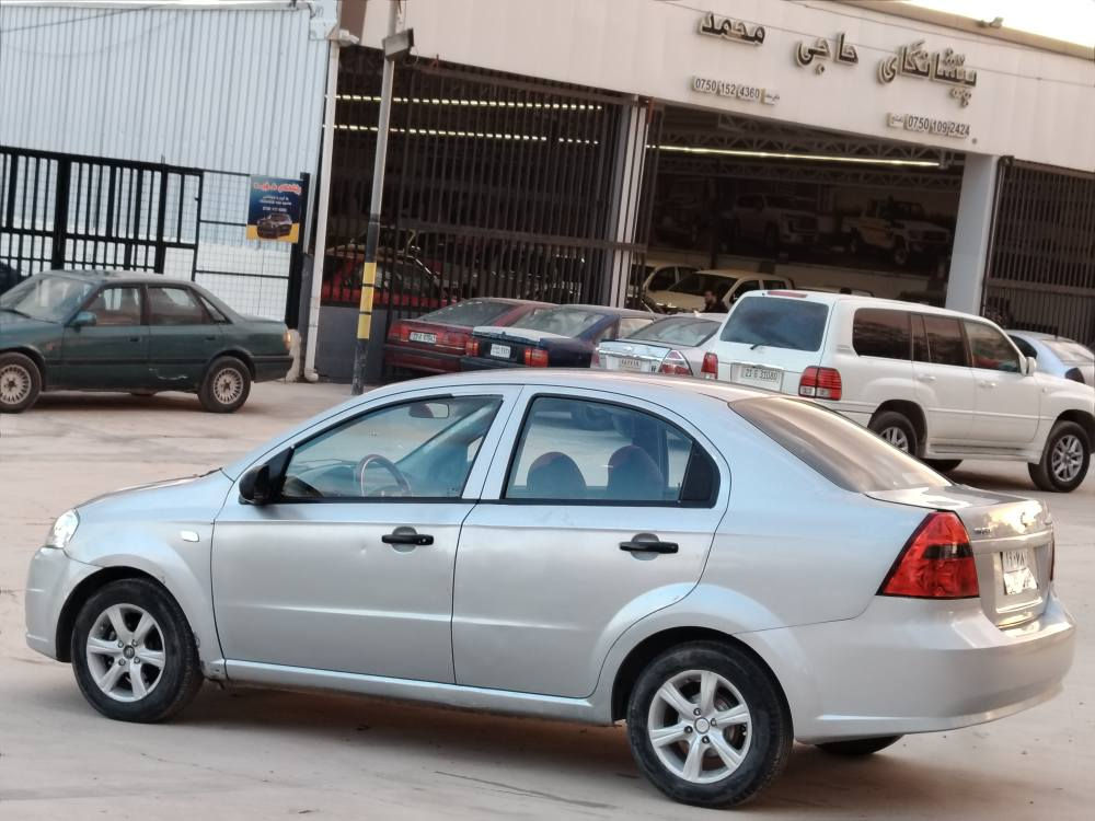 ئەڤیۆ مۆدیل 2010 گێڕعادی مەکینە گەورە
کاڵبونەوەی نیە دەعمی نیە
چوار پارچەبۆیاغە بێ دەعم و لێدران
گێڕومەکینەو تەبرید بەشەرت.
چوار وەرەقەی غرامە لەسەرە دەیگەڕێنمەوە بۆت
***********لەکۆیەم
***********ڤایبەر وەتس ئەپ
54وەرەقەو مەجالێکی کەم كويسينجاك, أربيل
