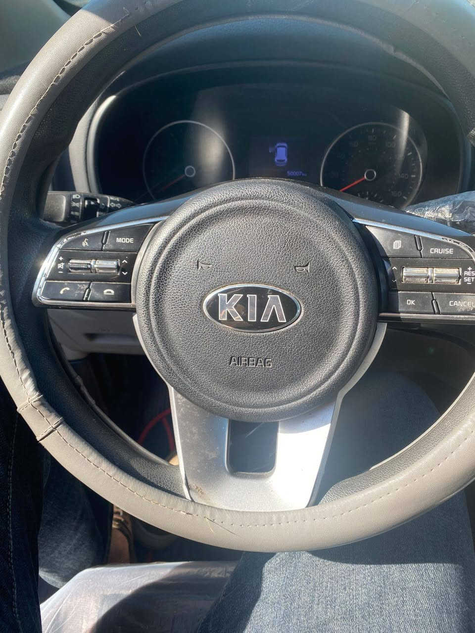 السلام عليكم مكلف بنشر
سبورتج 2020
ماشيه 50
الحادث صفحة السايق مصلحه ومصبوغه حزام
مكينه 2400
تبريد مكينه وكير مكفول تخم تاير وصدر مكفول
سنوية بأسمي شرط التحويل
شاشة أصلية
ودواخل نضيفه
تحكم ستيرن
مكان السيارة بغداد حي العامل السعر 148 وبيها مجال
رقم بغداد
رقم الهاتف *********** بي واتساب فقط
