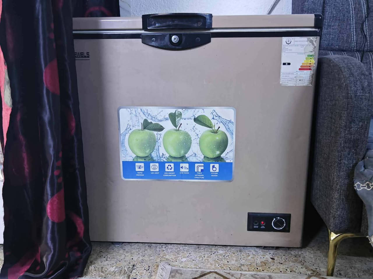 غساله LG سعرها ٣٠٠ ١٦ كيلو. التخم عشر مقاعد ٤٥٠ الصوبه ٢٥ المجمده ٢٠٠ والاسعار بيهن مجال بسيط مكان حي الاعلام  يم عمارات الكويتي


**إذا كنت صاحب هذا الإعلان وتريد حذفه لأي سبب، رجاءا أرسل رسالة إلى الدعم الفني**