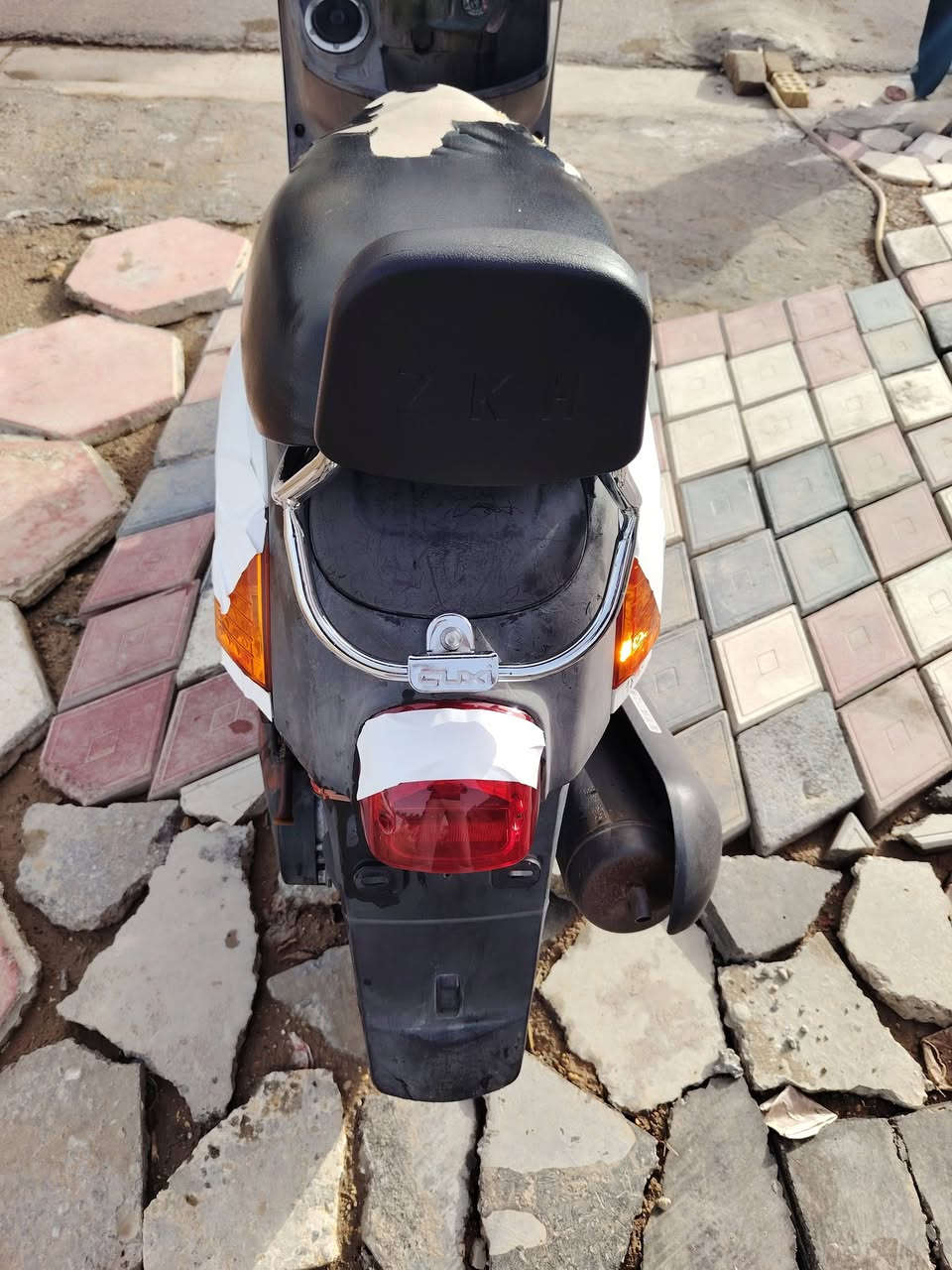 سلام عليكم دراجه بوليس للبيع بلاديه مابيه نقص بلادي مال رمبه منزله بيدي من رمبه أوراقه كلهه كامله حته مكاتبه مال معرض موجوده سعره 750 او بيه مجال مكان الحسينيه الراشديه رقم ***********
