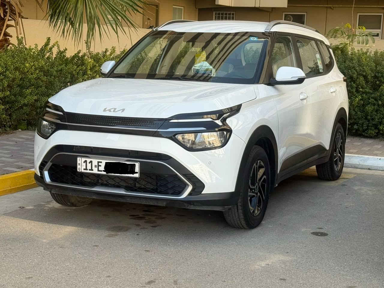 تحيه طيبه 
كيا كارينز 2023
7 راكب 
وارد خليجي شركة باركود 
محرك ١٥٠٠ دبل نوزل يضاهي ٢٤٠٠
ماشيه حاليا 47
(((بيها شخط ٣ أماكن انشخطت عندي وشريتهن فقط ٣ مكانات ))
المواصفات لمن يود الاطلاع عليها 
. بصمه ..بصمات عدد٢ مال الشركة
. تشغيل عن بعد 
. 7 راكب 
. تبريد مركزي 
. كشنات مخمل ومطعم جلد
. حسات امامي خلفي محيطي 
. كامرا دواره  
. شاشه عربي تدعم جميع البرامج 
. اريل نفكيتر 
. تحكم ستيرن 
. اوامر صوتيه 
. تثبيت سرعه 
. ويل فراشه 
. مري كهرباء 
. بك لايت ليد 
. العده كامله
.تبريد مركزي 3 قطع 
الموقع  بغداد بسمايه 
الاستفسار الاتصال ع. الرقم ***********..

السياره بسمنا … جاهزه من كلشي …
