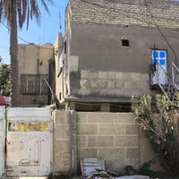 الامين الثانيه • ٣٠٠م • ركن على شارعين