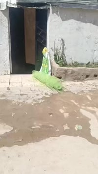 بيت للإيجار • ١٢٥م • خلف مسلم ابن عقيل