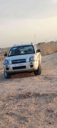 توسان للبيع 2009 مكفوله عفاله عامه محرك 2700 تبريد ثلج تخم تاير حداديه...