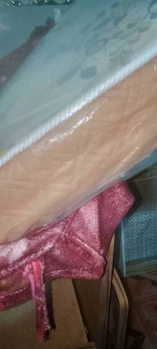 جربايه طفال بيهة ضرار صفحة وحده مكسوره نضيف مشترينه 150سعرة خاص دوشك جربايه جديد بل جيس نضيف 90بلميه شترينه 35لي يريد يدخل خاص


**إذا كنت صاحب هذا الإعلان وتريد حذفه لأي سبب، رجاءا أرسل رسالة إلى الدعم الفني**