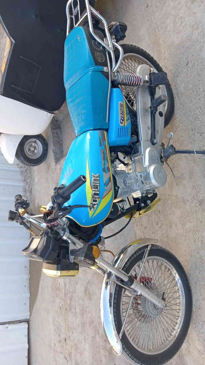 سلام عليكم دراجه للبيع موديل 2023 يرنيه لمكان بغداد لكماليه شارع لمصرف ***********
