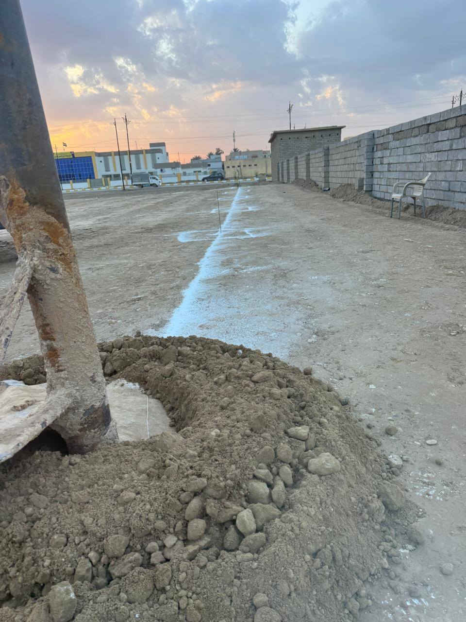 🌹بسم الله وعلى بركة 🌹
بعد التوكل على الله غدا" ان شاء الله سوف يكون الحفار متواجد في♥️ قضاء العلم الحبيبه ♥️
توجد عدة براين لكافه الأحتياجات 
لحفر آبار المنازل مع التغليف الكونكريتي لها👉
لحفر الفتالات المربعه عن طريق الكيله 👉
لحفر خطوط الماء عن طريق الكيله👉
لحفر خطوط الكهرباء عن طريق برينه عرض ٥٠ سم و ارتفاع من 1 متر إلى 3 متر حسب الطلب 👉
لحفر قواعد الجملونات العملاقة  👉
للأستفسار الأتصال على الأرقام ***********🌹*********** 🌹***********🌹
