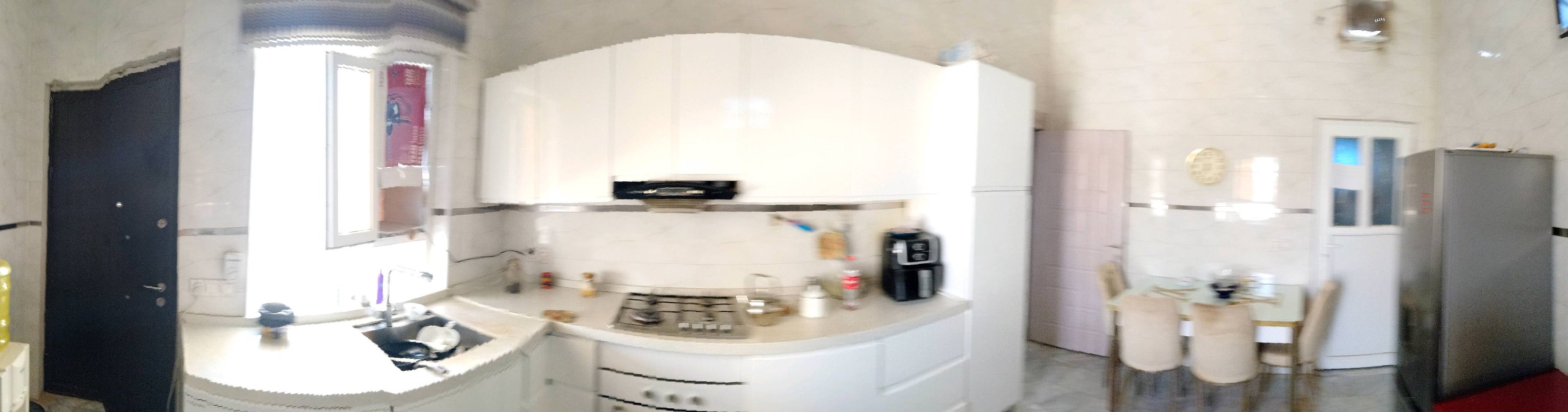 دار للبيع – كفاءات التعاون
🏡 فرصة مميزة لامتلاك دار حديثة البناء بموقع استراتيجي ومميز.
📐 المساحة: 200 متر 🏗️ سنة البناء: 2023 🧱 البناء: درجة أولى بطابوق جمهوري
🔹 طابقان 🔹 3 غرف نوم (سويتات) ▪️ الغرفة الأولى: 5.5 × 4.5 م ▪️ الغرفة الثانية: 6.20 × 4.20 م ▪️ الغرفة الثالثة: 4 × 3.5 م
🔹 صالتان ▪️ صالة: 6.20 × 4.20 م ▪️ استقبال: 6.20 × 4.20 م
🔹 مطبخ: 4 × 3.5 م 🔹 مخزن: 1.5 × 4 م 🔹 5 صحيات 🔹 نظام بوستر للمياه
🏪 محل تجاري كبير بمساحة 6 × 5 م 🚗 كراج بطول 8 أمتار
📍 الموقع: كفاءات التعاون – واجهة الحي 🌳 مقابل حديقة وشارع رئيسي عرض 40 متر
💰 السعر: 470 مليون دينار ✅ شامل قرض الإسكان المتبقي (54 مليون دينار)
📞 للاستفسار والمعاينة: *********** ***********
✨ موقع ممتاز، بناء حديث، وتشطيب درجة أولى. فرصة مناسبة للسكن أو الاستثمار. 🏡🔑