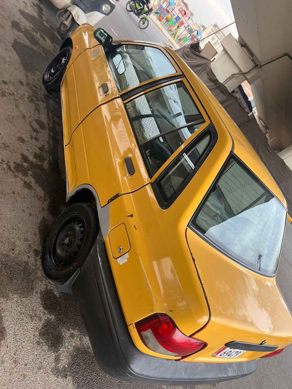 سلام عليكم للبيع
سايبة موديل(٢٠١٢) 
مكفولة من شواصي
بدون صبغ فقط تعمير 
خياسات السعر (٢٧$) مع مجال
مصفره هيئة و غرامات
الاستفسار (***********)
