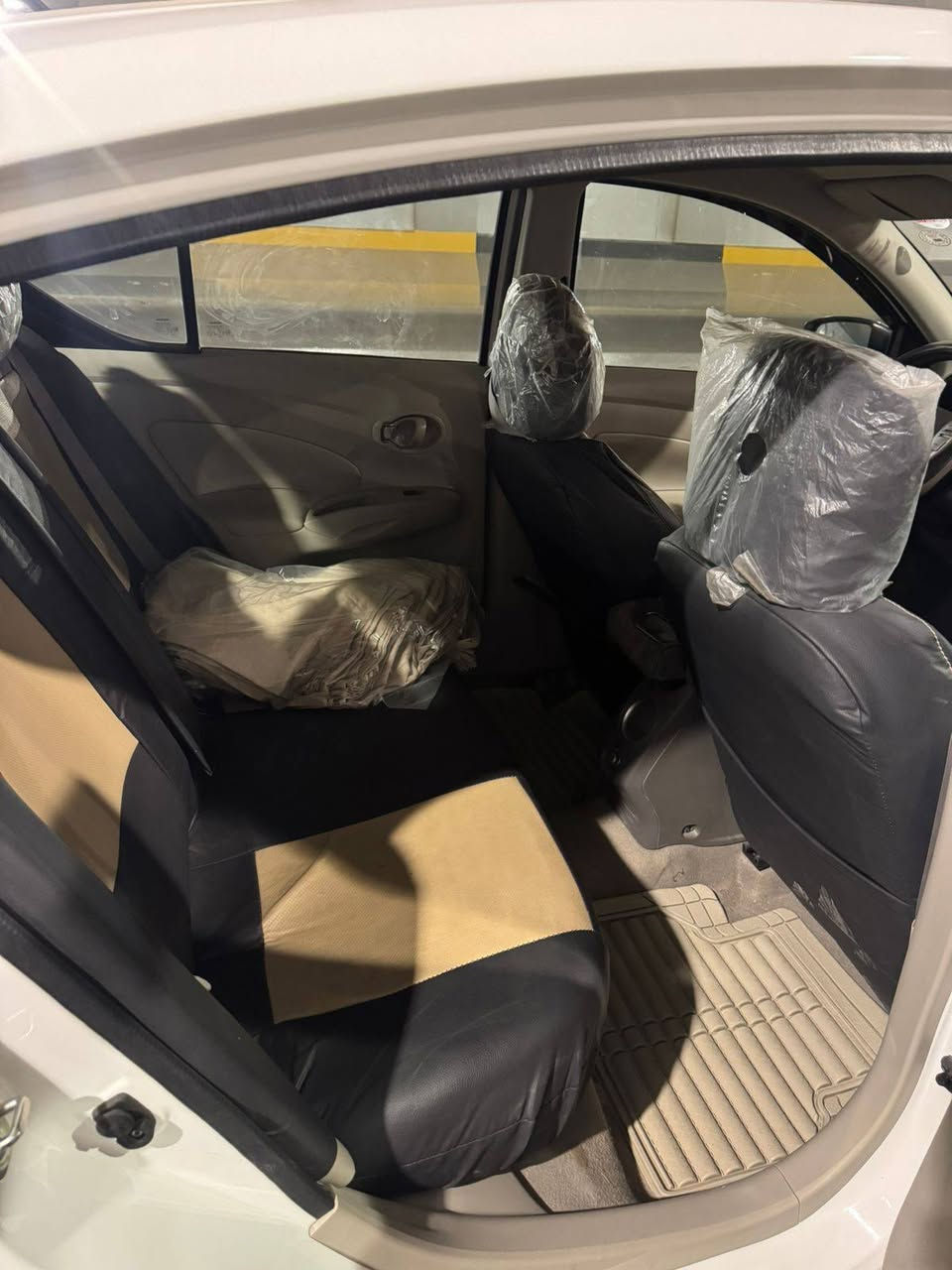 سلام عليكم
للبيع فقط نيسان صني هندي مديل 2025
 ماشيه 14الف قابل للزيادة رقم أربيل سنويه ماصاقطه بسم شركه وكاله تحويل كله مضمون السيارة مكفوله كفاله عامه السياره ماعده ملاحظه بسيطه جاهزه خير من الله السعر المطلوب 122 وبيها مجال مكاني بالنجف رقمي***********
