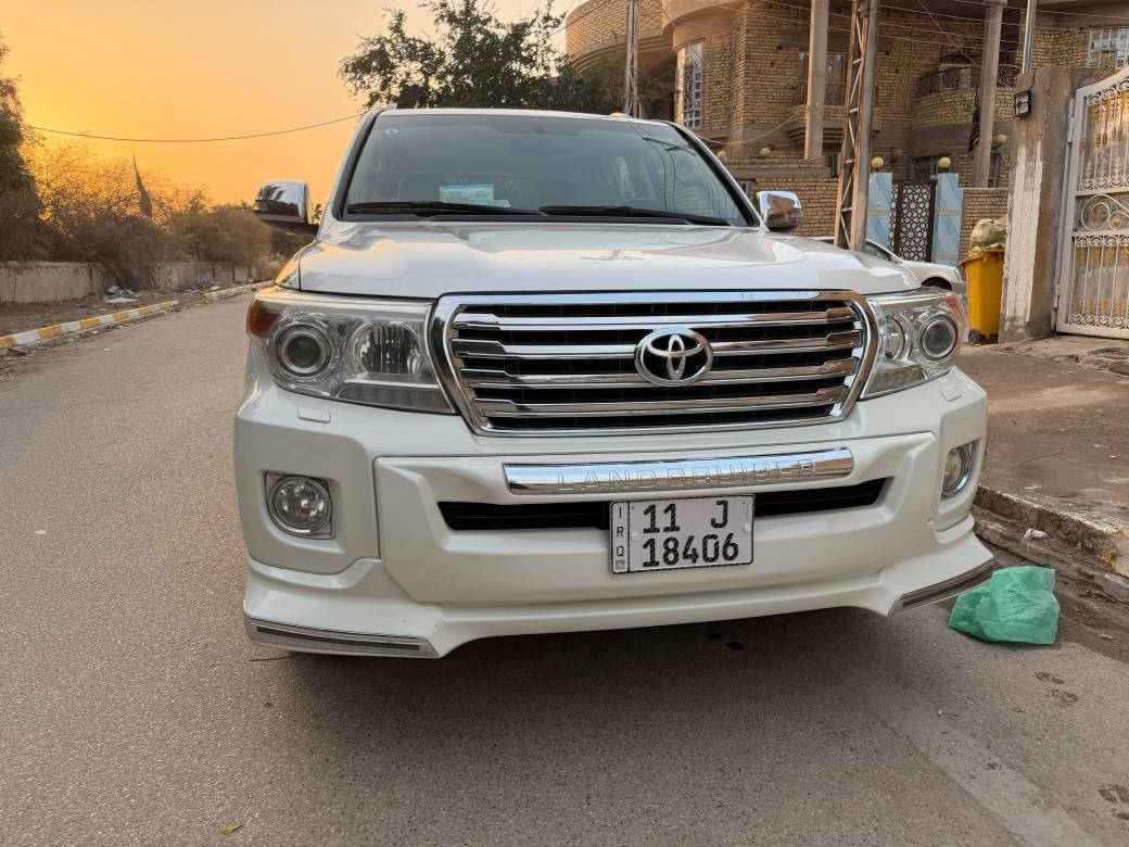 السلام عليكم لاندكروز موديل 14 سياره جاهزه للاخير كير محرك شرط السياره  ماشيه 171 تحويل مباشر مكان السياره ذي قار شطره تفاصيل أكثر الاتصال على الرقم *********** الشطره, ذي قار
