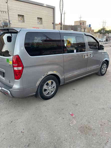 ستاركس مديل 16 اصل  بيها جاملغ خلفي صبغ اثر جراد برغي مامفتوح بيها كير مكينه 12 اكسن خير من الله حداديه زينه تخم تاير  ويل اصلي كبات جدد مرايات 21 السياره جاهزه للعمل مكاني ناصريه سعرها 218 وبيها مجال حق الجيه اني مكلف انتصل علا رقم ***********
***********
