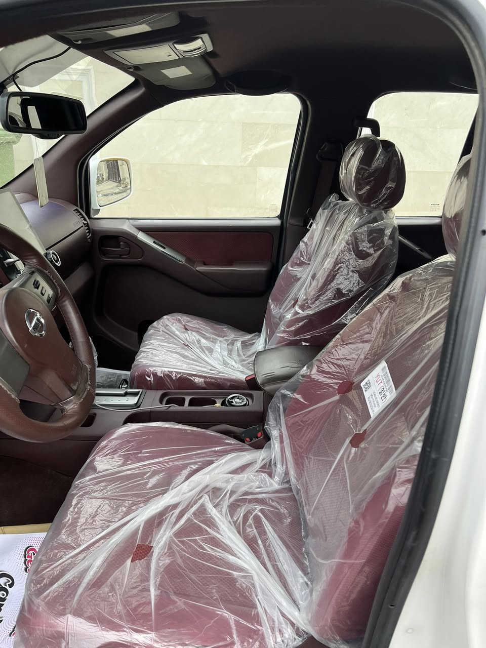 السلام عليكم نيفارا 2011 رقم اربيل الجديد
سنوية جديدة كير اوتماتيك سيارة كاملة مابيها اي نقص مكينة بلادي مفتوحة ومكفولة من التنقيص والتبخير سيارة جديدة ومابيها اي نقص تبريد كهربائيات كلها  شغالة مكاني بغداد شارع فلسطين السعر 115 
***********
