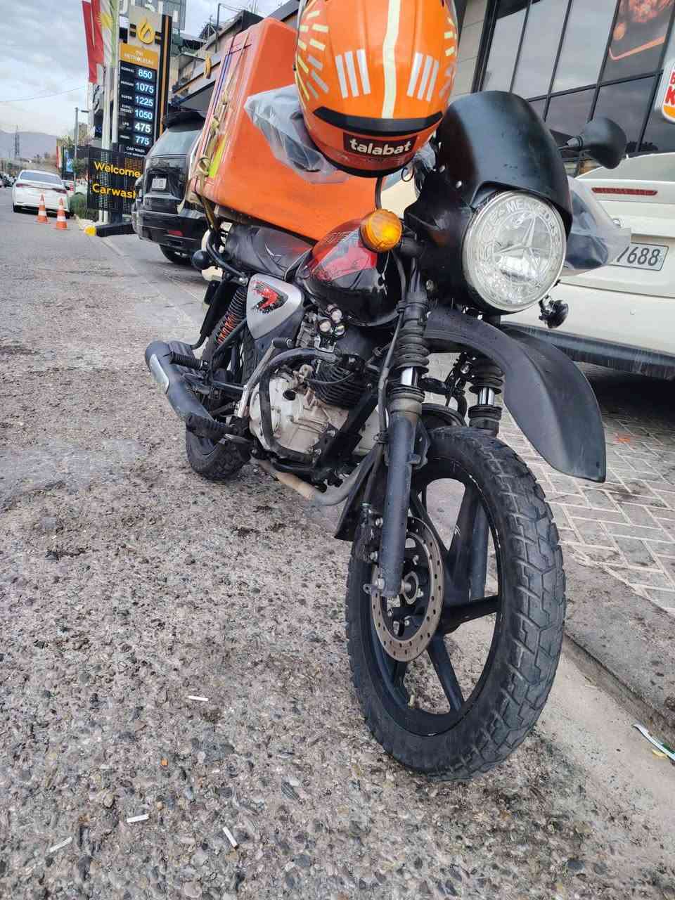 بوكسر 2023 رقم بغداد تحويل ثاني يوم
مكفول عام من محرك وكهربائيات كلها شغالة نقص فقط زوج اشاير فقط، سعر مليونين وميتين 2200 مكاني بغداد ابو غريب 
 ***********0
واتساب او خط
