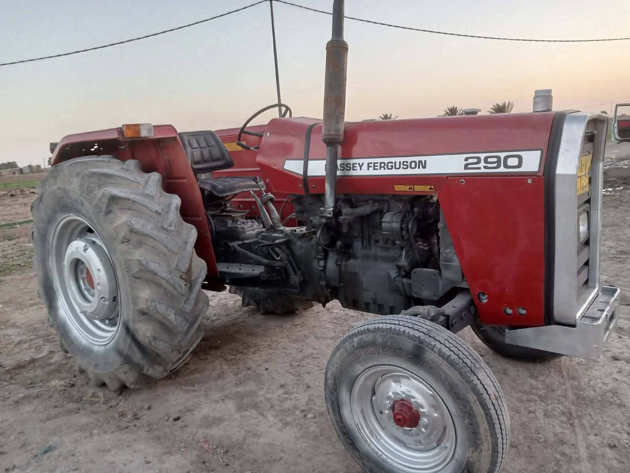 مكينه فوركسل البيع نكليزي حجم 290 كفاله المكان بابل سعر مناسب   لا نتصال ***********
