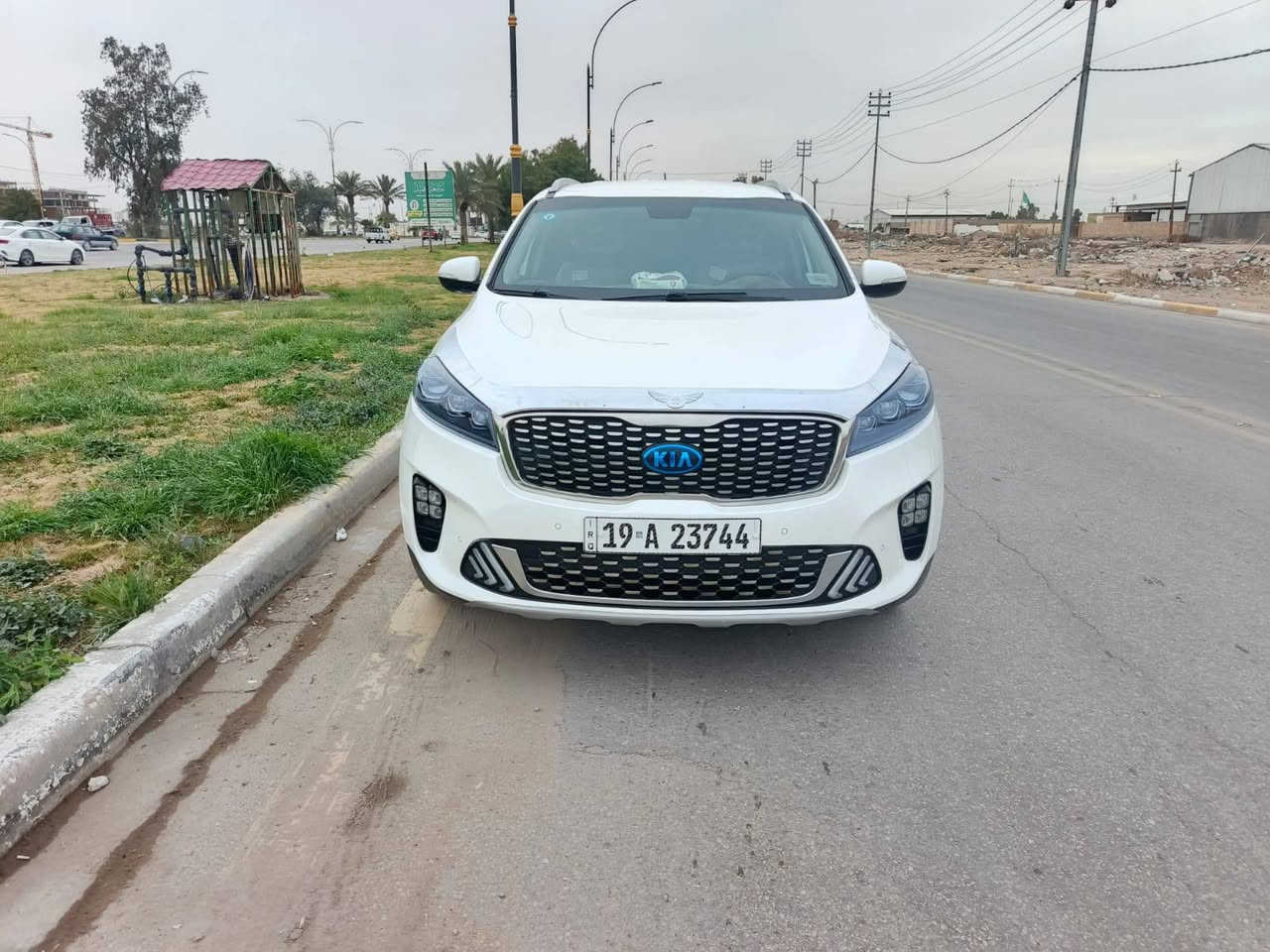 السلام عليكم سياره نوع سورنتو خليجي موديل2019 سياره كفاله عامه من ضربه وصبغ وتبديل السياره فول موصفات عده الفتحه سياره سته سلندر سبعه راكب 3قطع تبريد حساسات كامره دوره شاشه جبير خمس بصمات مري شفط باب ترحيب خمسه ويل كب كروم السياره شكل العشرين كفاله كيرمكينه حداديه تبريد العنوان كربلاء السعر246  رقم الهاتف ***********
