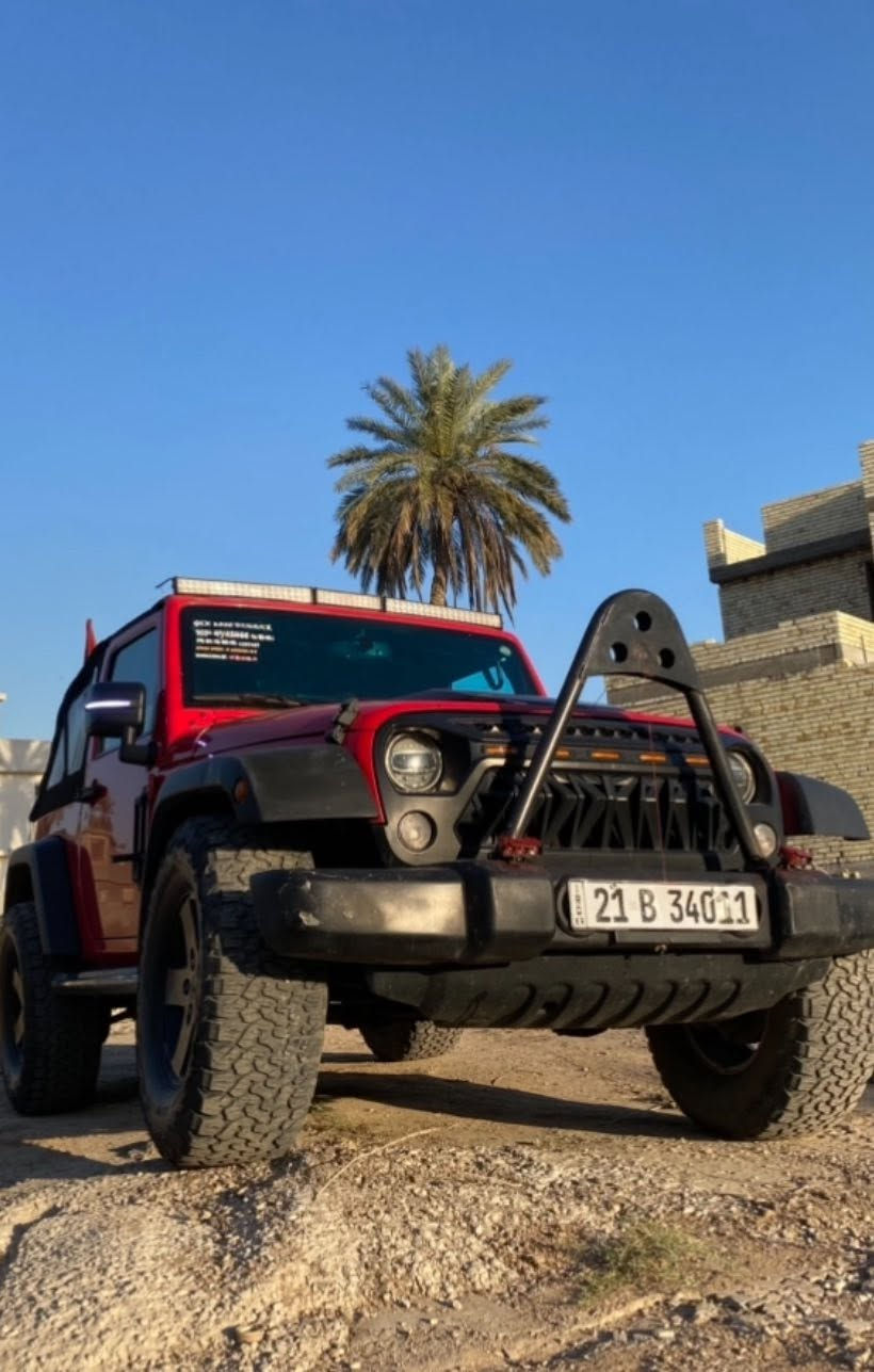 سلام عليكم بيع او مراوس جيب رانكلر فئة سبورت معدله  موديل ٢٠١٧مكينه ٦ سلندر سياره جاهزه تبريد ثلج كير مكينه خير من الله عليه ترفيع دوسلت حديد لايتات زنون عدسات تغير الوان بيه بعد اضافات السياره سياره احله من الصور مكاني بغداد كراده شراي اتصل سعره مناسب السياره وهذه رقمي بي واتس ***********
